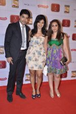 Gurmeet Chaudhary, Debina Chaudhary, Munisha Khatwani at Stardust Awards 2013 red carpet in Mumbai on 26th jan 2013 (312).JPG
